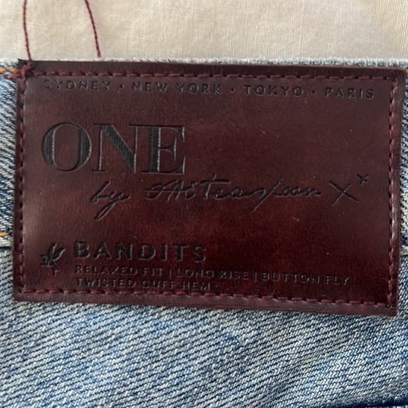 One Teaspoon Bandits - Picture 3 of 10